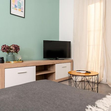 Niso Thessaloniki Hospitality Apartments Exterior photo